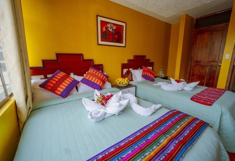 فندق Yacumama Santa Teresa