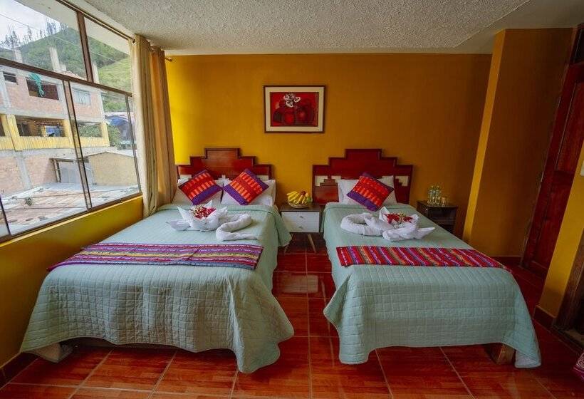 فندق Yacumama Santa Teresa