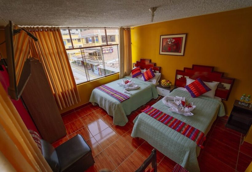 فندق Yacumama Santa Teresa