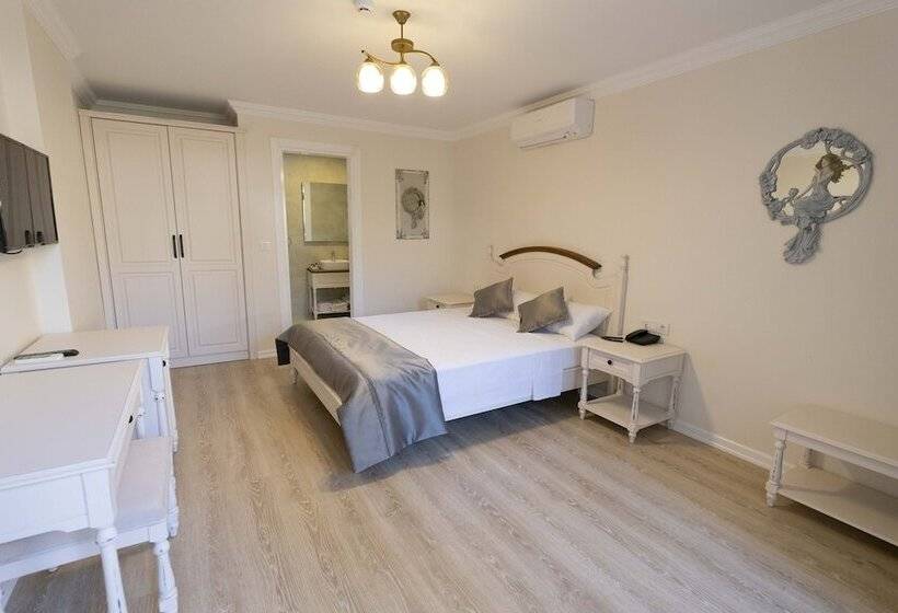 Отель Icarus Alacati +16