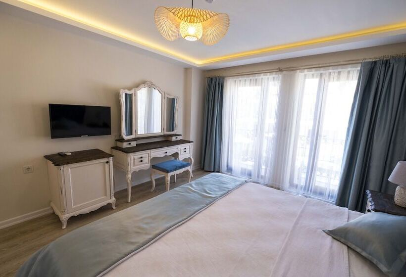 Отель Icarus Alacati +16