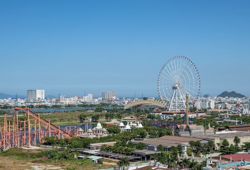 Lamanga Hotel & Suite Da Nang