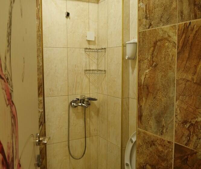 Li̇mon Otel Kiyiköy