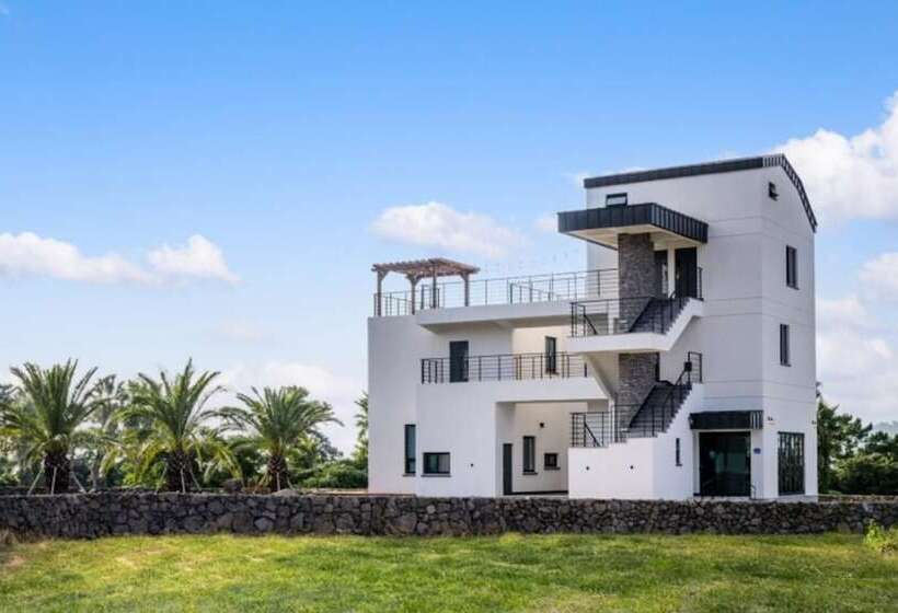 Jeju Liverpool & Spa Pension