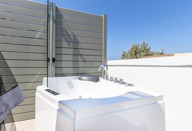 Metropolitan Pearl Boutique