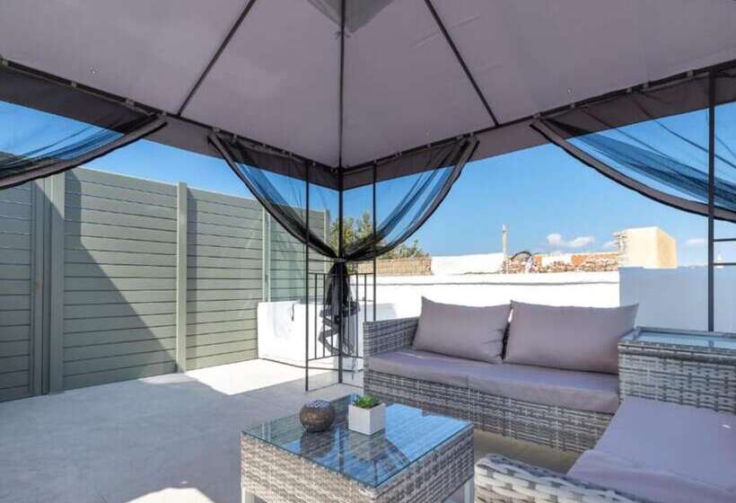 Metropolitan Pearl Boutique