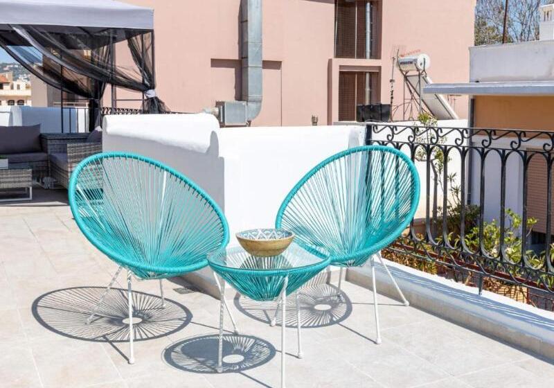 Metropolitan Pearl Boutique