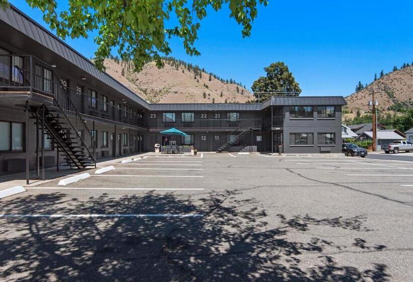 فندق على الطريق Cashmere Inn