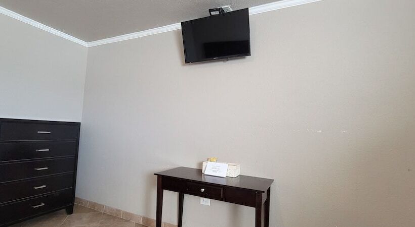 汽车旅馆  Five Star Inn