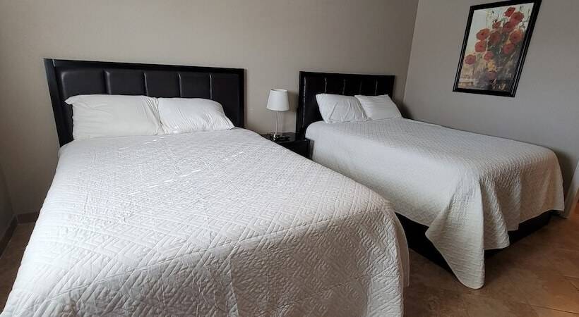فندق على الطريق Five Star Inn
