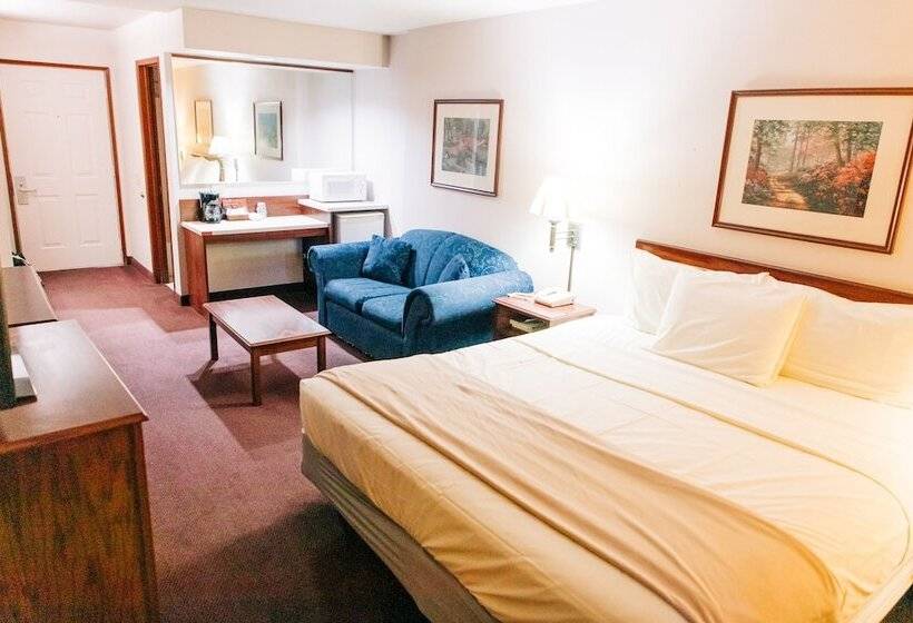 فندق على الطريق Quincy Inn And Suites