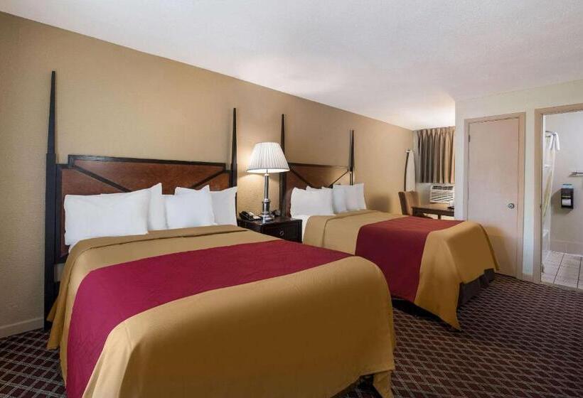 فندق على الطريق Rodeway Inn