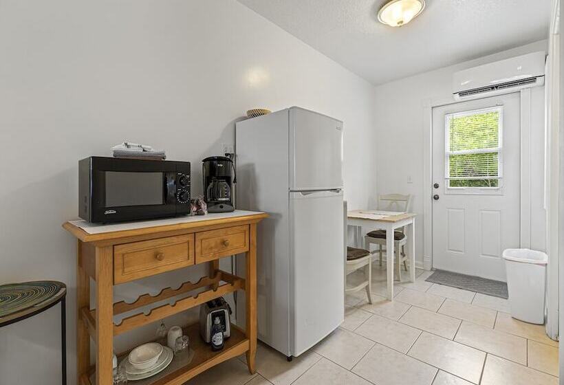 فندق على الطريق The Sportsman S Lodge & Marina