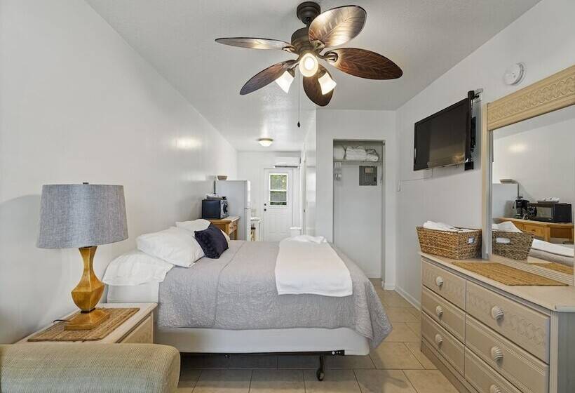 فندق على الطريق The Sportsman S Lodge & Marina