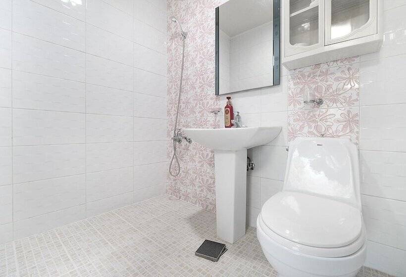 Namyangju Jeongwon Pension