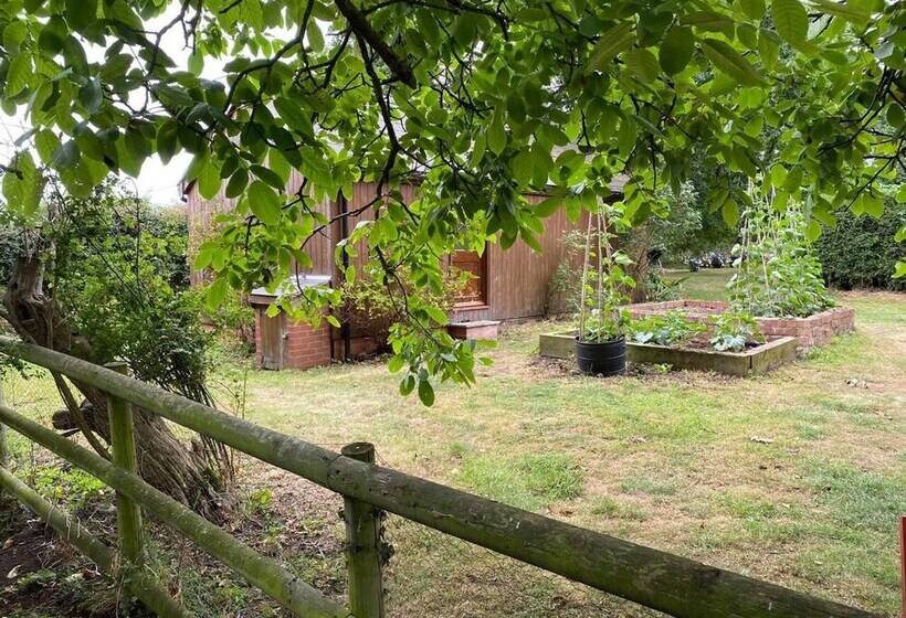 Orchard Cabin Herefordshire Wye Valley