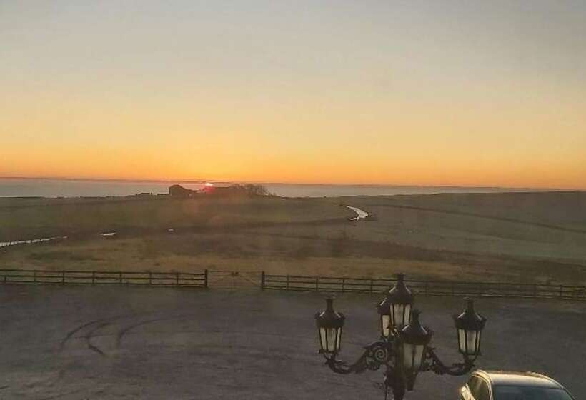 Peak District Cottage Set In 5 Acres Near Buxton