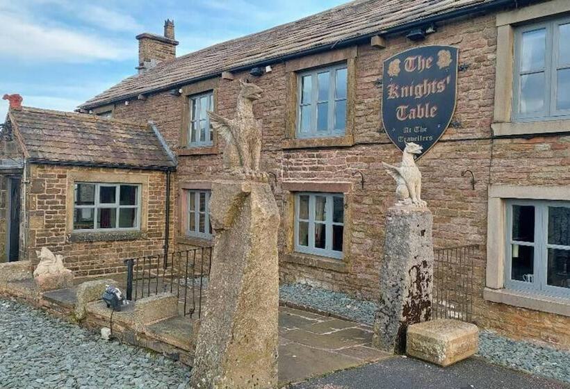 Peak District Cottage Set In 5 Acres Near Buxton