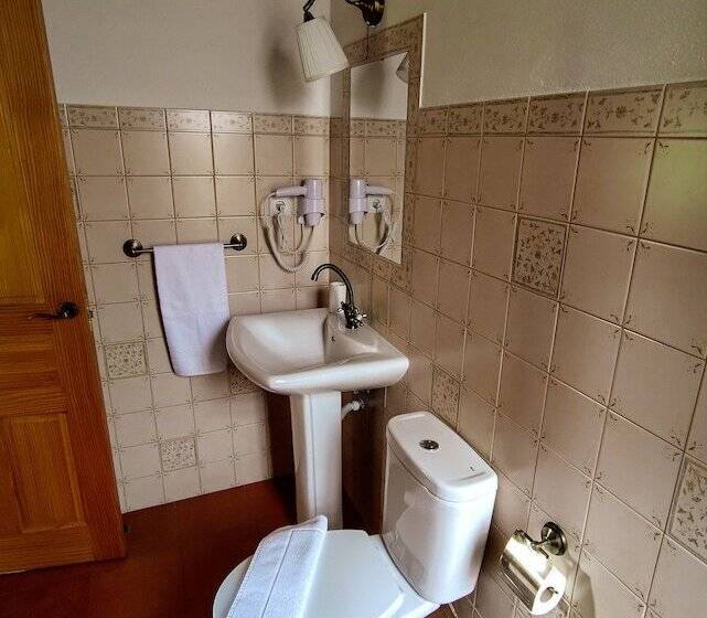 פנסיון Casa Da Benfeitoria