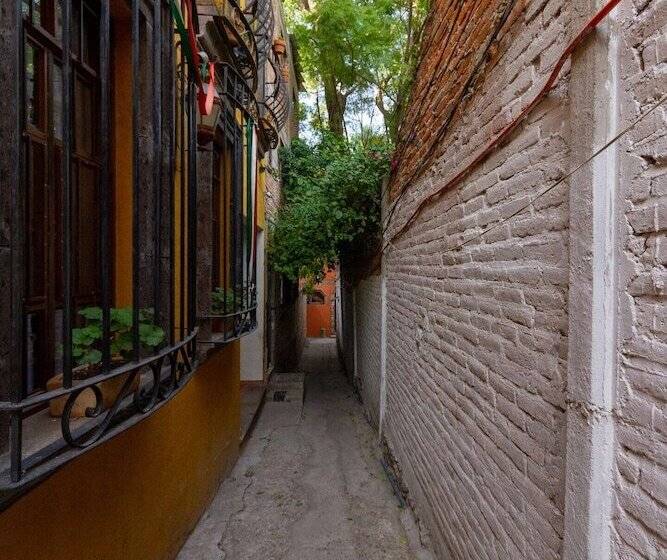 膳宿费 Casa Sunrise