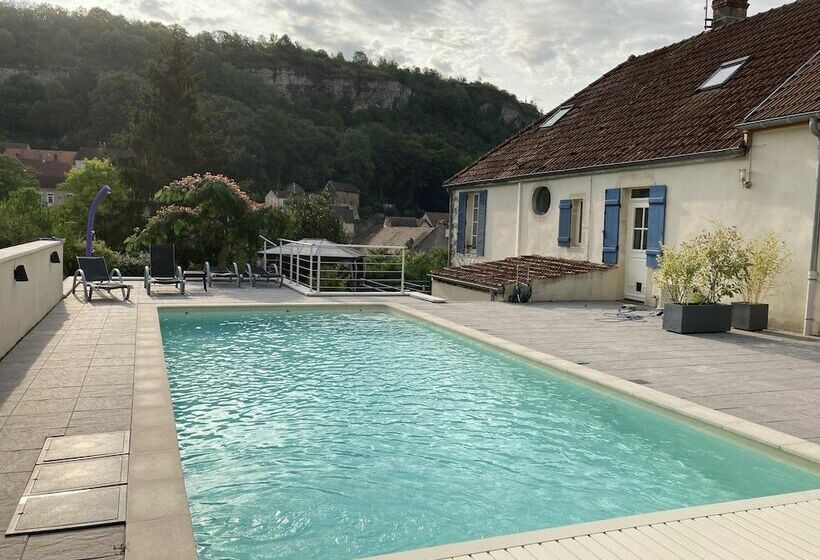 פנסיון Clos De Belle Roche