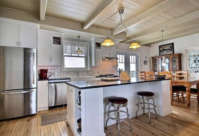 پانسیون Maison Victoria Inn