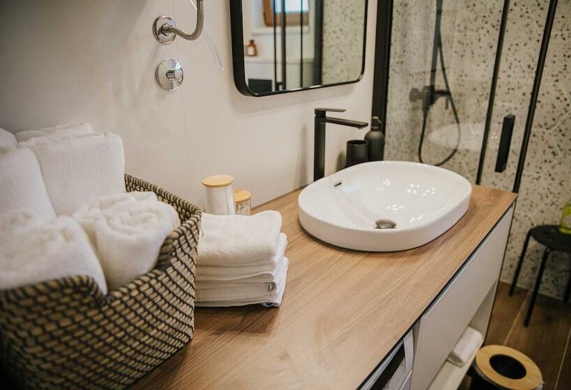 پانسیون Oleander Urban Suites