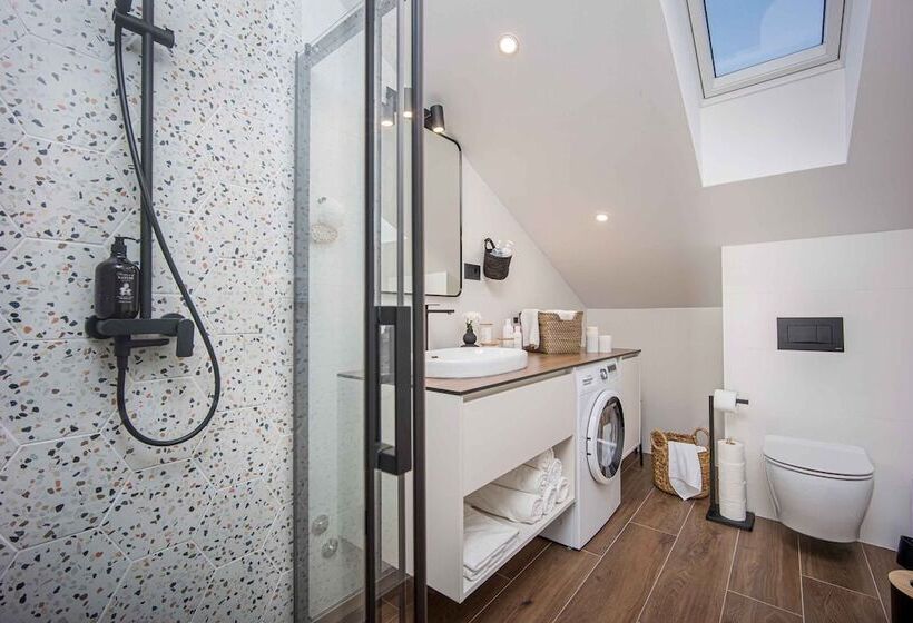 پانسیون Oleander Urban Suites