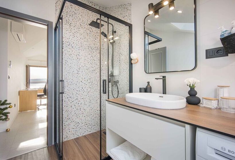 پانسیون Oleander Urban Suites