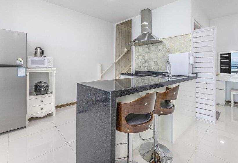 ペンション Pohang 0.1 Poolvilla