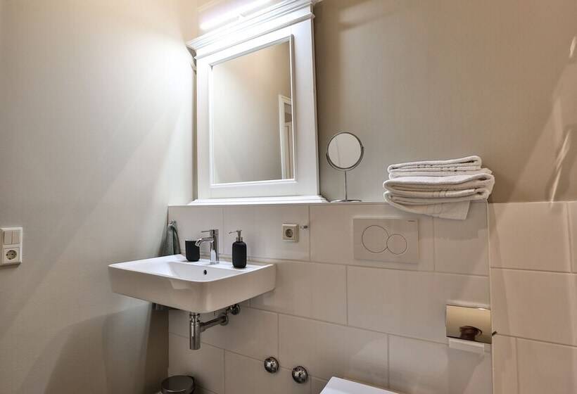 Пансион Storchenhof Blumenow