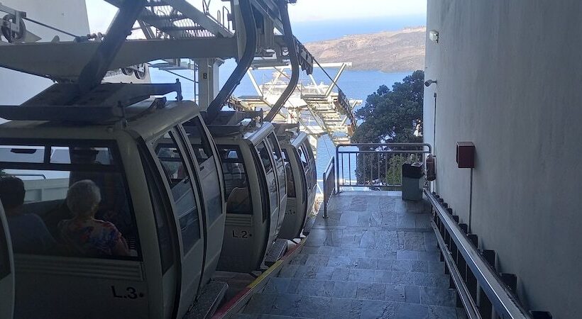 膳宿费 Studio In Old Port Of Fira, Sea View, Santorini