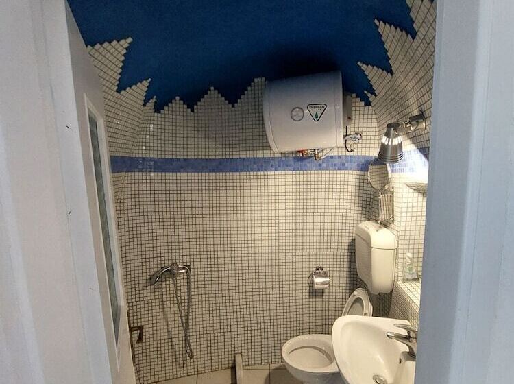 膳宿费 Studio In Old Port Of Fira, Sea View, Santorini