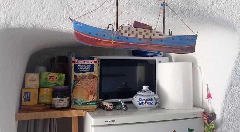 膳宿费 Studio In Old Port Of Fira, Sea View, Santorini