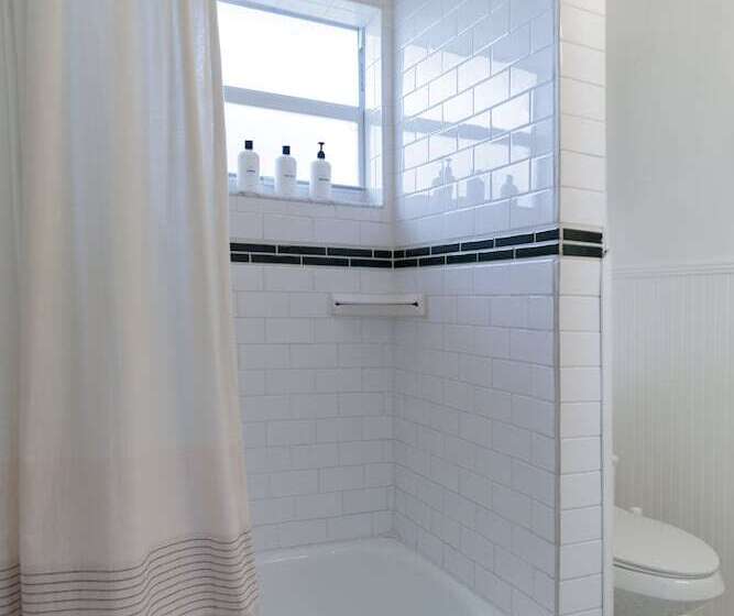 بنسيون The Grandview Collection   Fl Ave