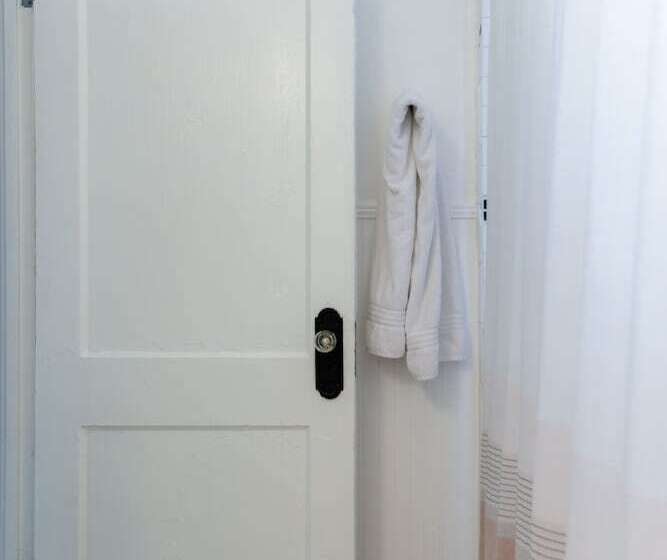 بنسيون The Grandview Collection   Fl Ave