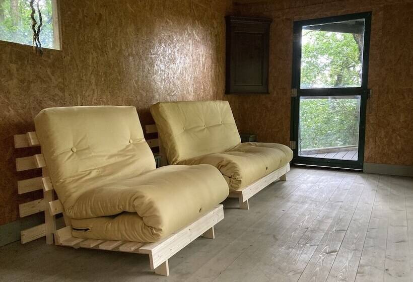 膳宿费 Unique Off Grid Tree House Stay In Oak Woodland