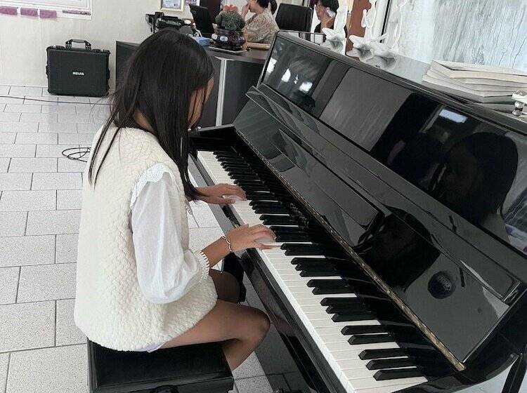 膳宿费 Villa De L Eguille