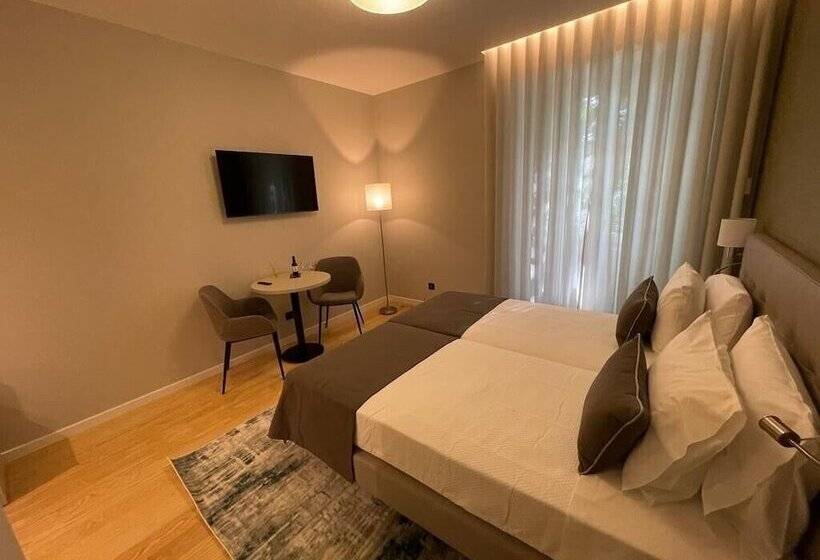 Pier House Accommodation