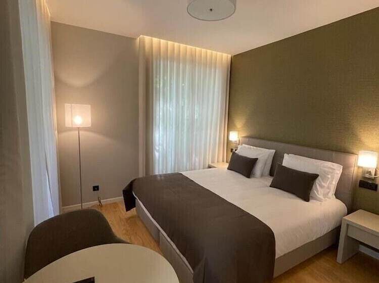 Pier House Accommodation