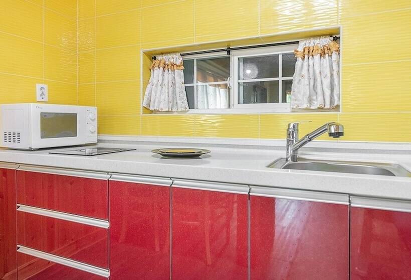 Pocheon Aleumdaun Pension