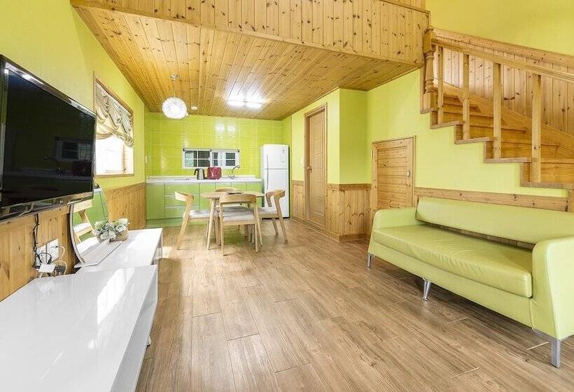 Pocheon Aleumdaun Pension