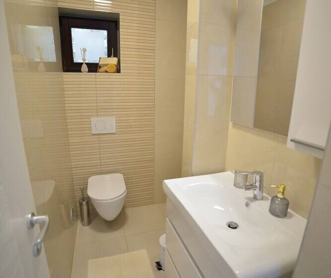 Oasis Premium Primosten