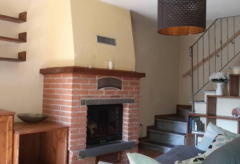דירת נופש Beautiful 2 Bed House In Longoio, Bagni Di Lucca
