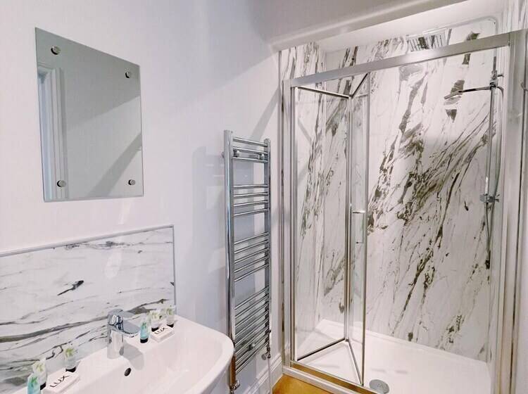 레지던스 Stunning 8 Bed House With Sea & Beach Views