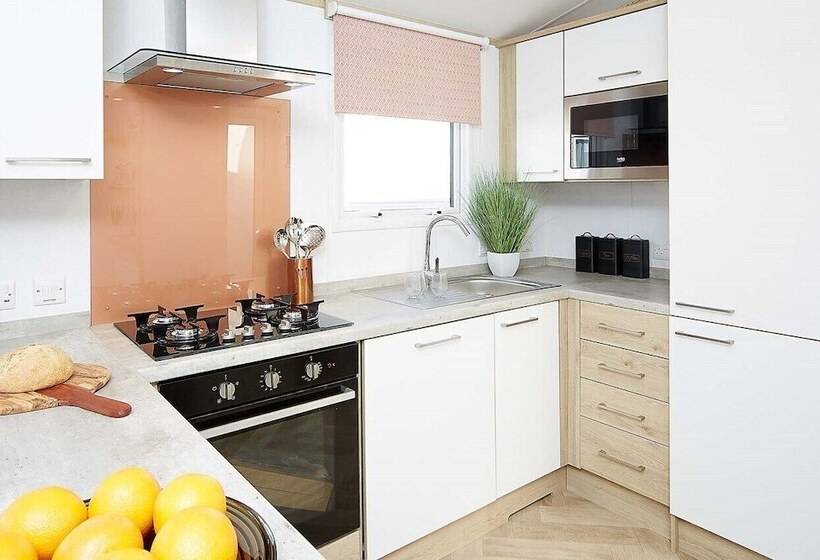 渡假胜地  Golden Sands & Winkups