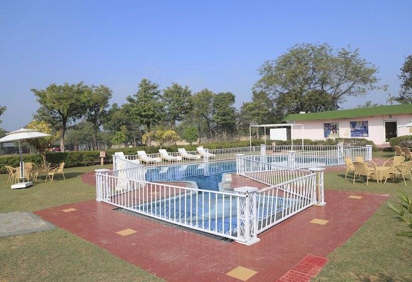 Курорт Manohar Villas