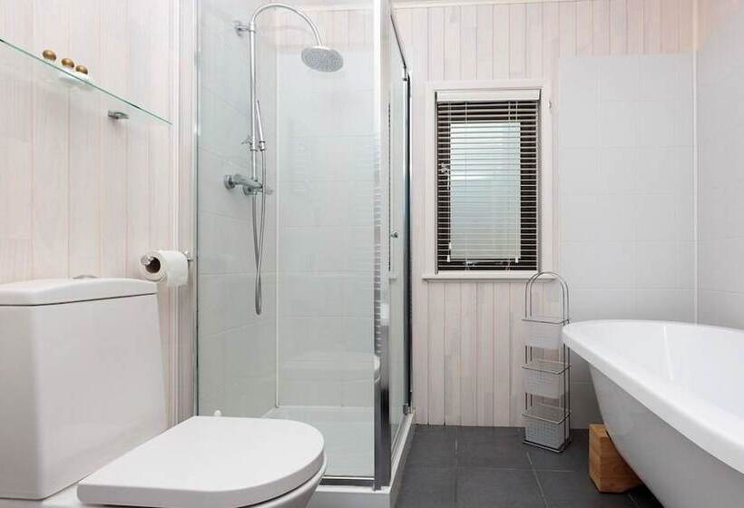 Курорт Sandy Balls Holiday Village