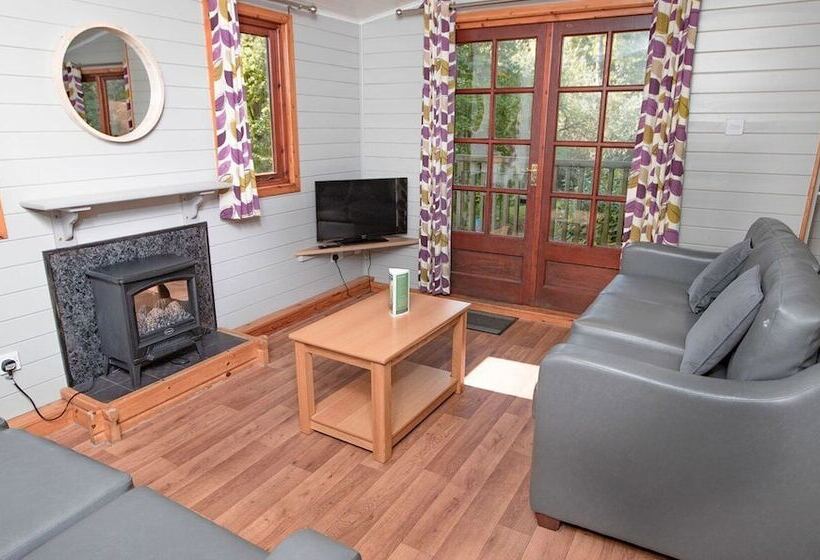 Курорт Sandy Balls Holiday Village