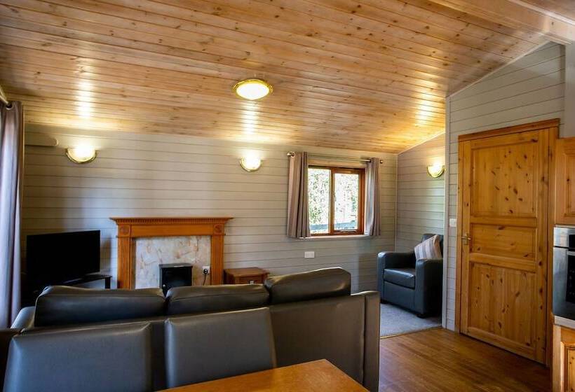 Курорт Sandy Balls Holiday Village